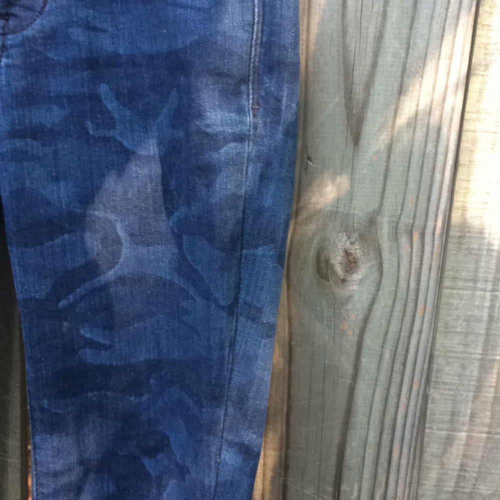 blue Camo Rockstar Pants - Picture 4 of 6
